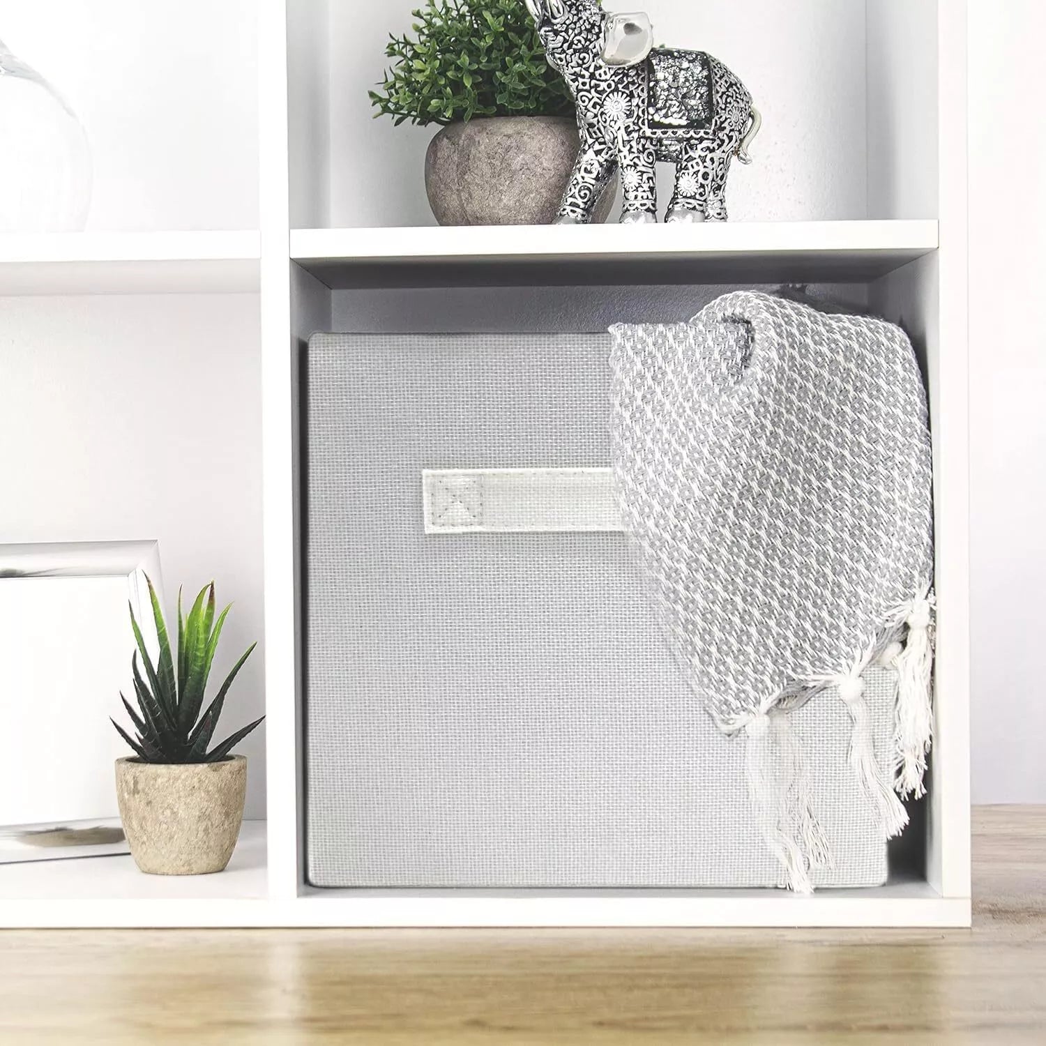 Storage Cubes, Set of 2, White, Foldable Storage Boxes, 25cm x 25cm x 25cm - Daily Buy
